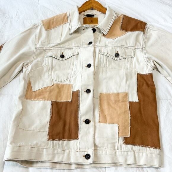 NWOT BDG Urban Outfitters Patchwork Denim Jacket Size M Cotton Neutral Tones - Picture 3 of 8
